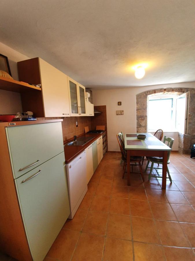 Kaprije Mistral Apartment 外观 照片