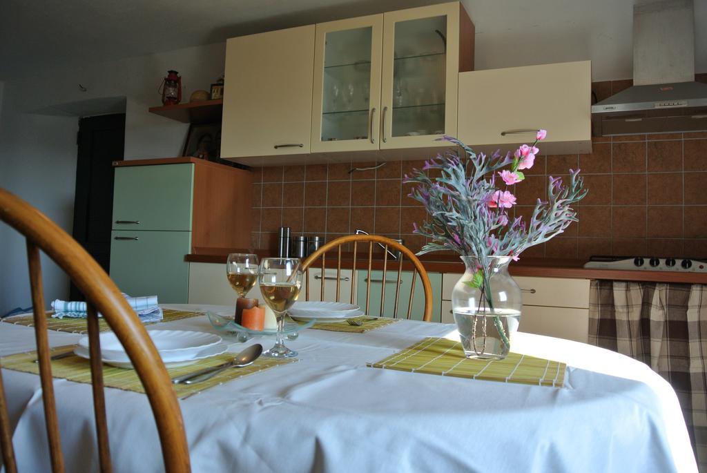 Kaprije Mistral Apartment 外观 照片