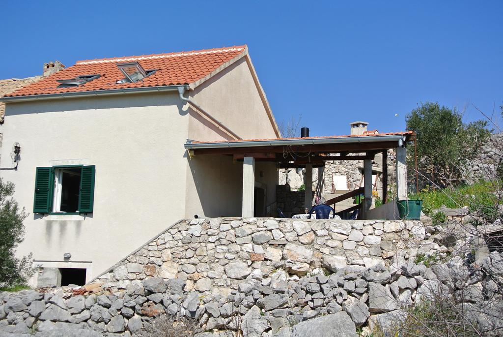 Kaprije Mistral Apartment 外观 照片